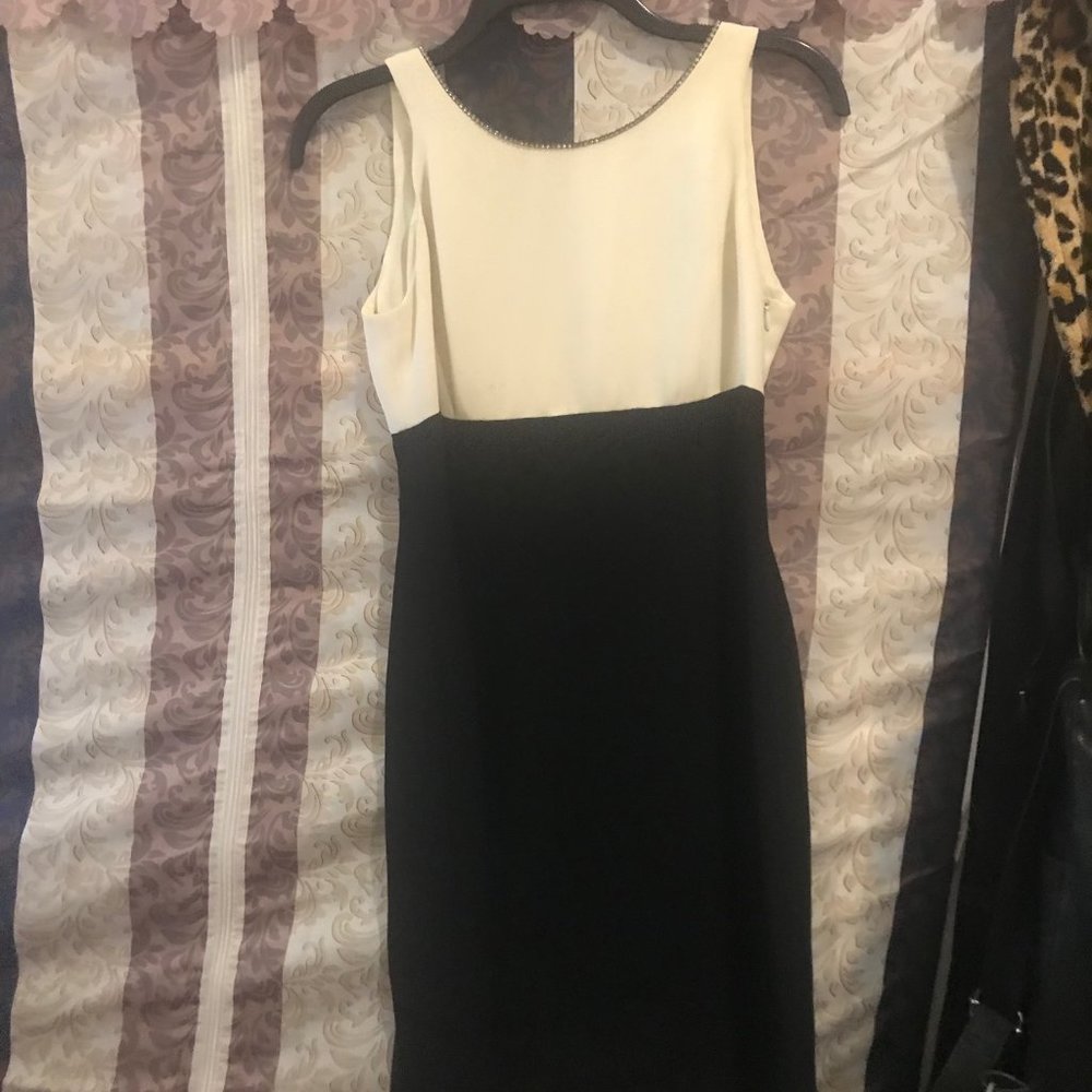 Jones New York Classic Black and White Dress